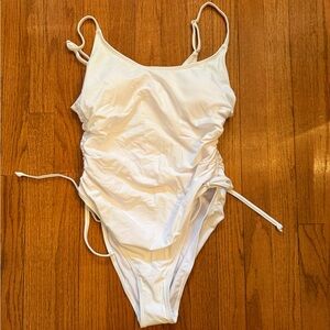 White womens large One Piece Swimsuit NWOT